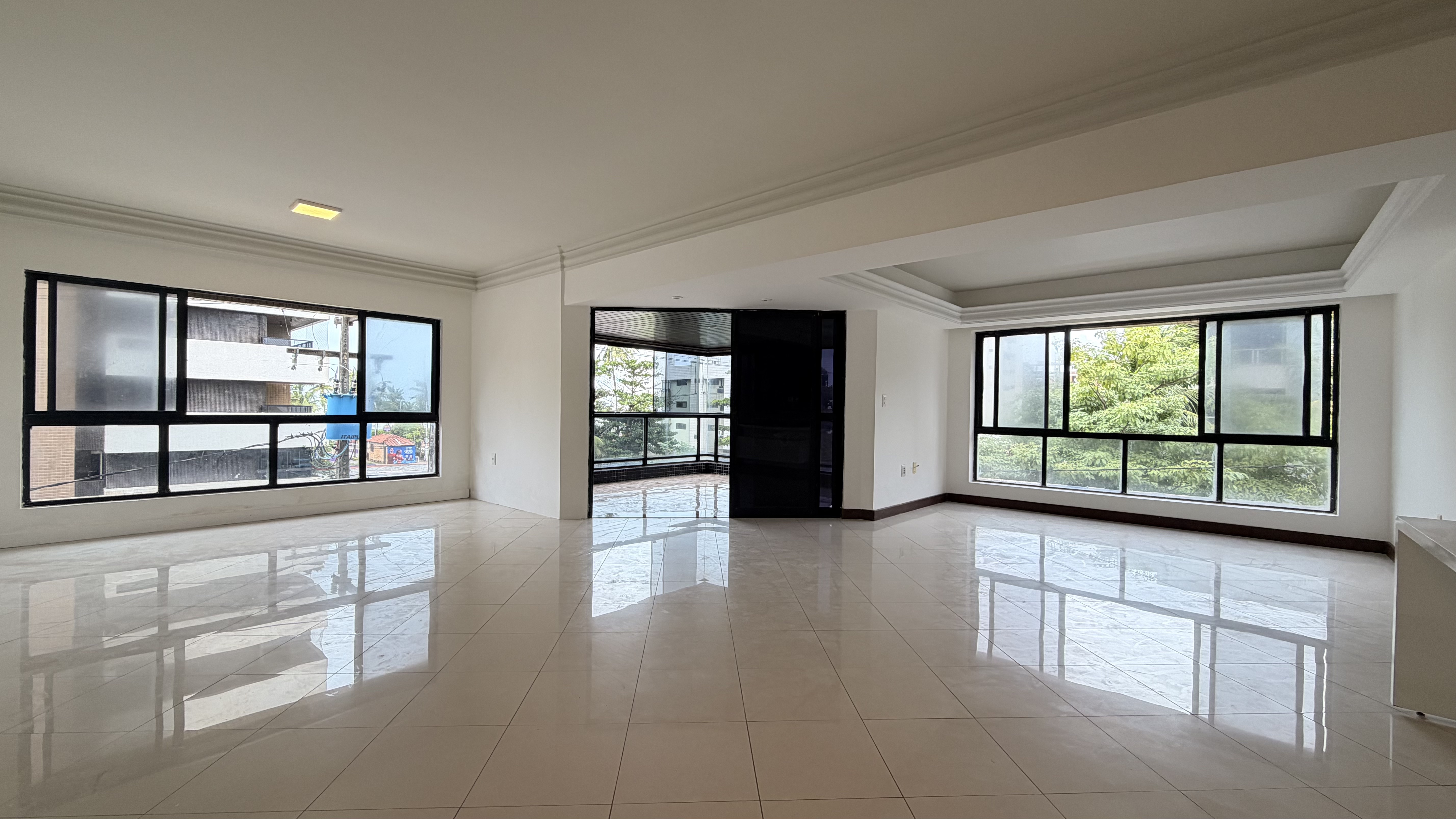 Apartamento à venda ou para alugar com 4 quartos em Intermares, Cabedelo